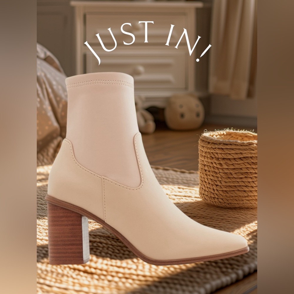 Aldo Marta ankle boots 6.5